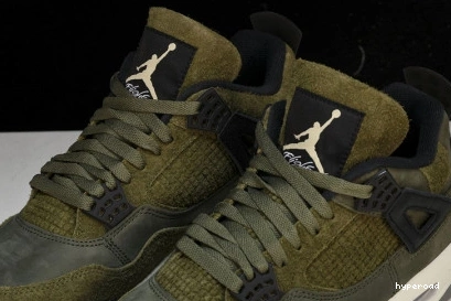 Hyperoad “Medium Jordan 4 Olive” Air Craft 0826
